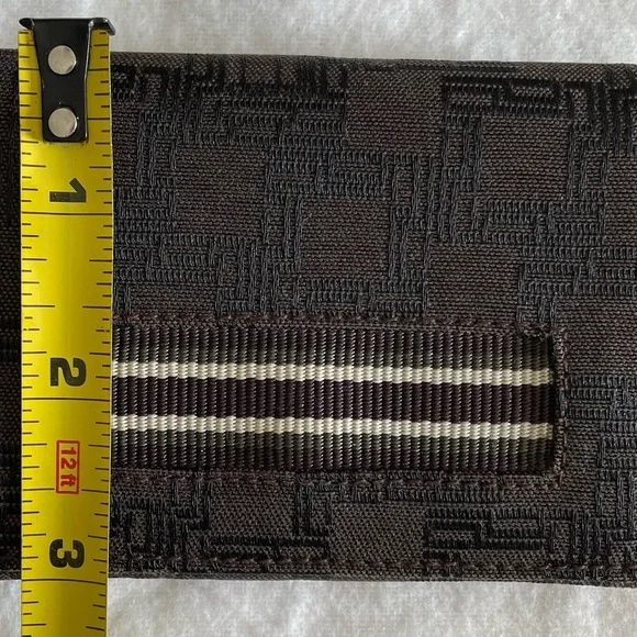 Dunhill Authentic, Vintage, and Elegant Coin Purse/Card Holder - Picture 12 of 15